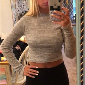 H&M Grey Cropped Longsleeve
